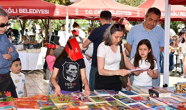 Kitapların Büyülü Dünyasına Seyahat Çiğli’de Sürüyor Kitapların Büyülü Dünyasına Seyahat Çiğli’de Sürüyor