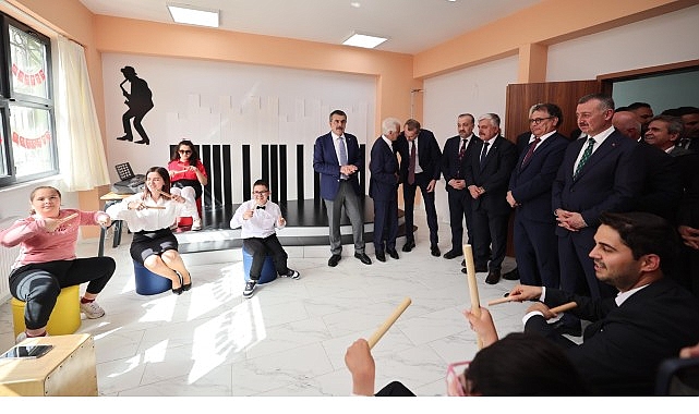 Lider Büyükakın: “Özel eğitim sınıf sayısını 336’ya çıkarıyoruz”