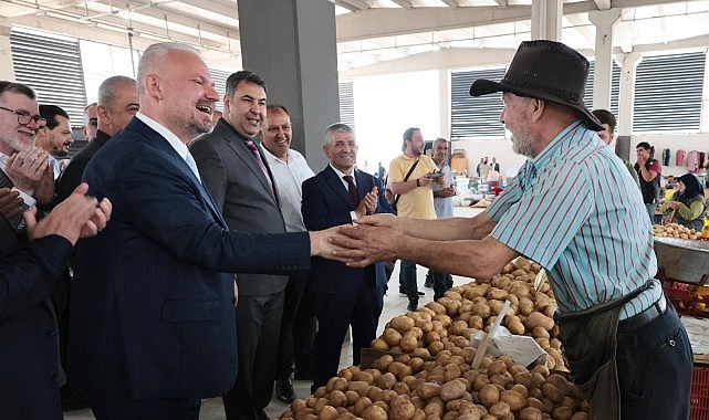 Menemen’de bir kapalı pazar yeri daha açıldı! Menemen’de bir kapalı pazar yeri daha açıldı!