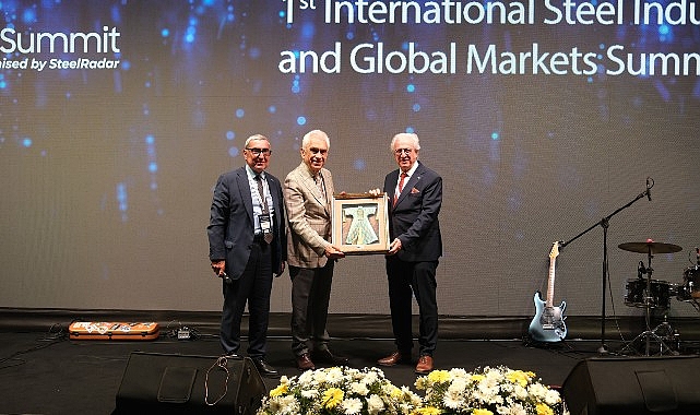 Steel Summit 2025’te demir çelik kesiminin geleceği masaya yatırıldı.