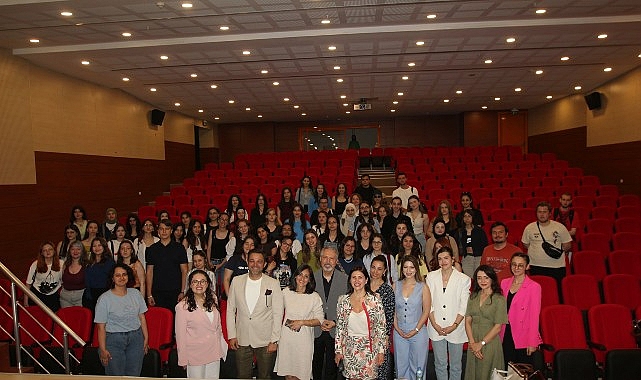UCİM Başkanı Saadet Özkan, EÜ’de alandaki tecrübelerini anlattı UCİM Başkanı Saadet Özkan, EÜ’de alandaki tecrübelerini anlattı